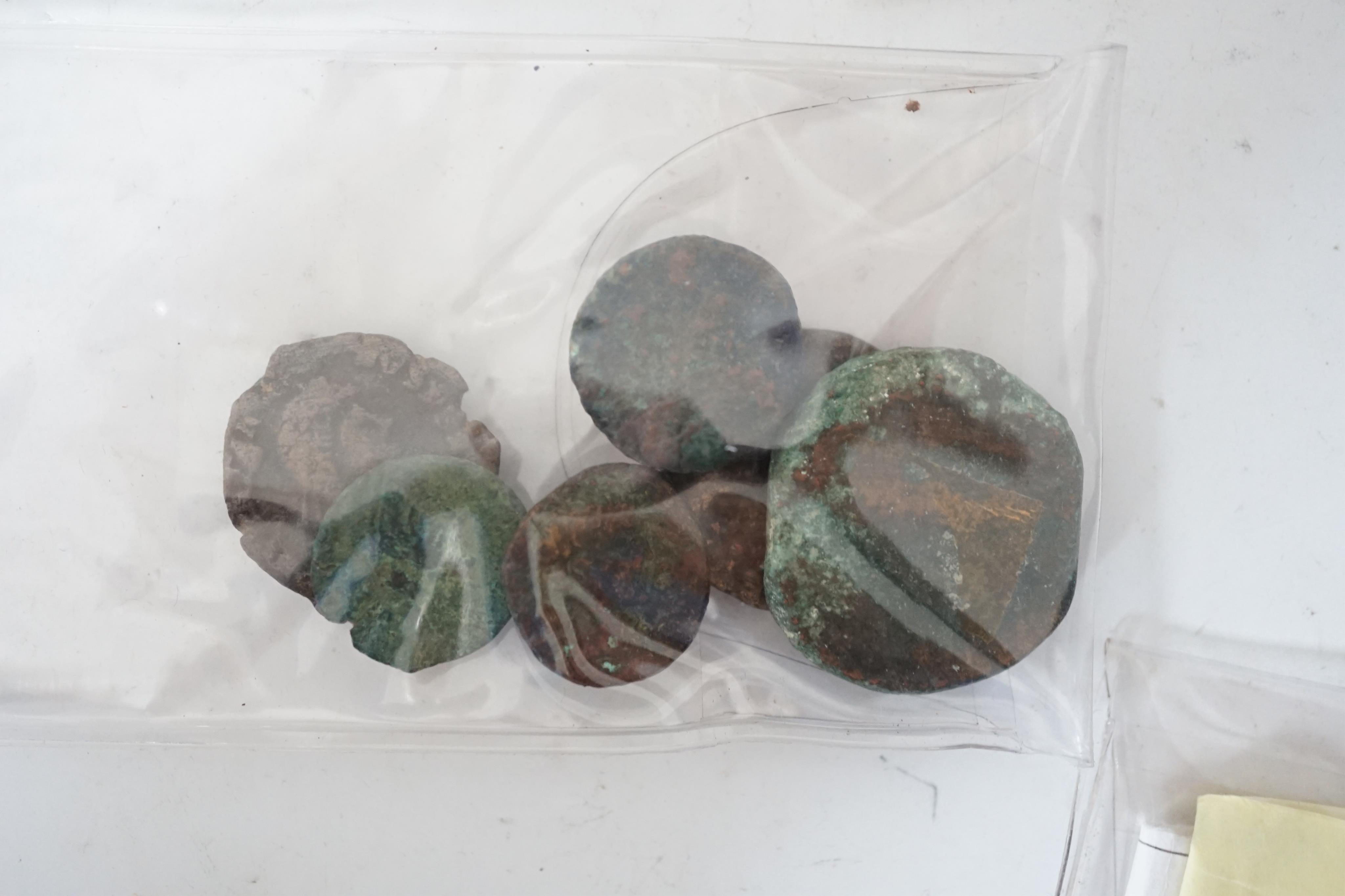 British Roman coinage, including Claudius II Gothicus AE Antoninianus, VF, most in poor condition and detectorist finds